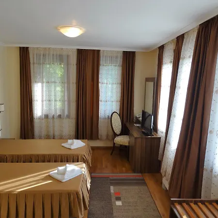 Hotell Rechen Rai 3*