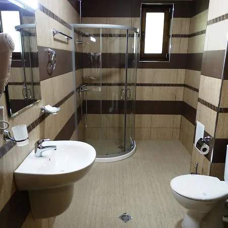 Rechen Rai Hotell 3*